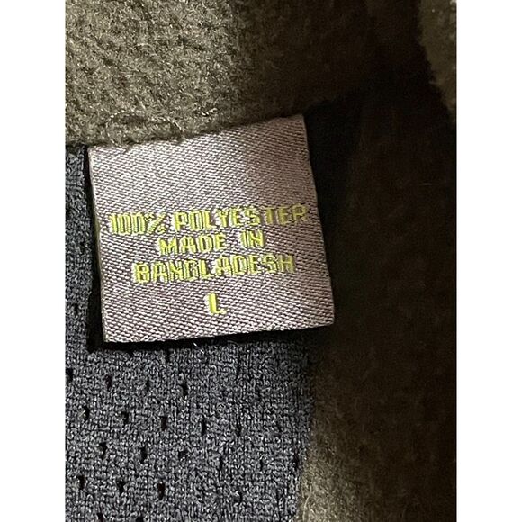 Izod Olive Fleece Vest Men’s Large – Great Layering Piece - Picture 10 of 10